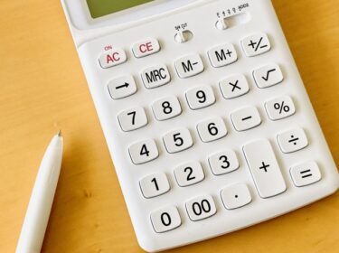 カードローン返済シミュレーションと返済額の目安